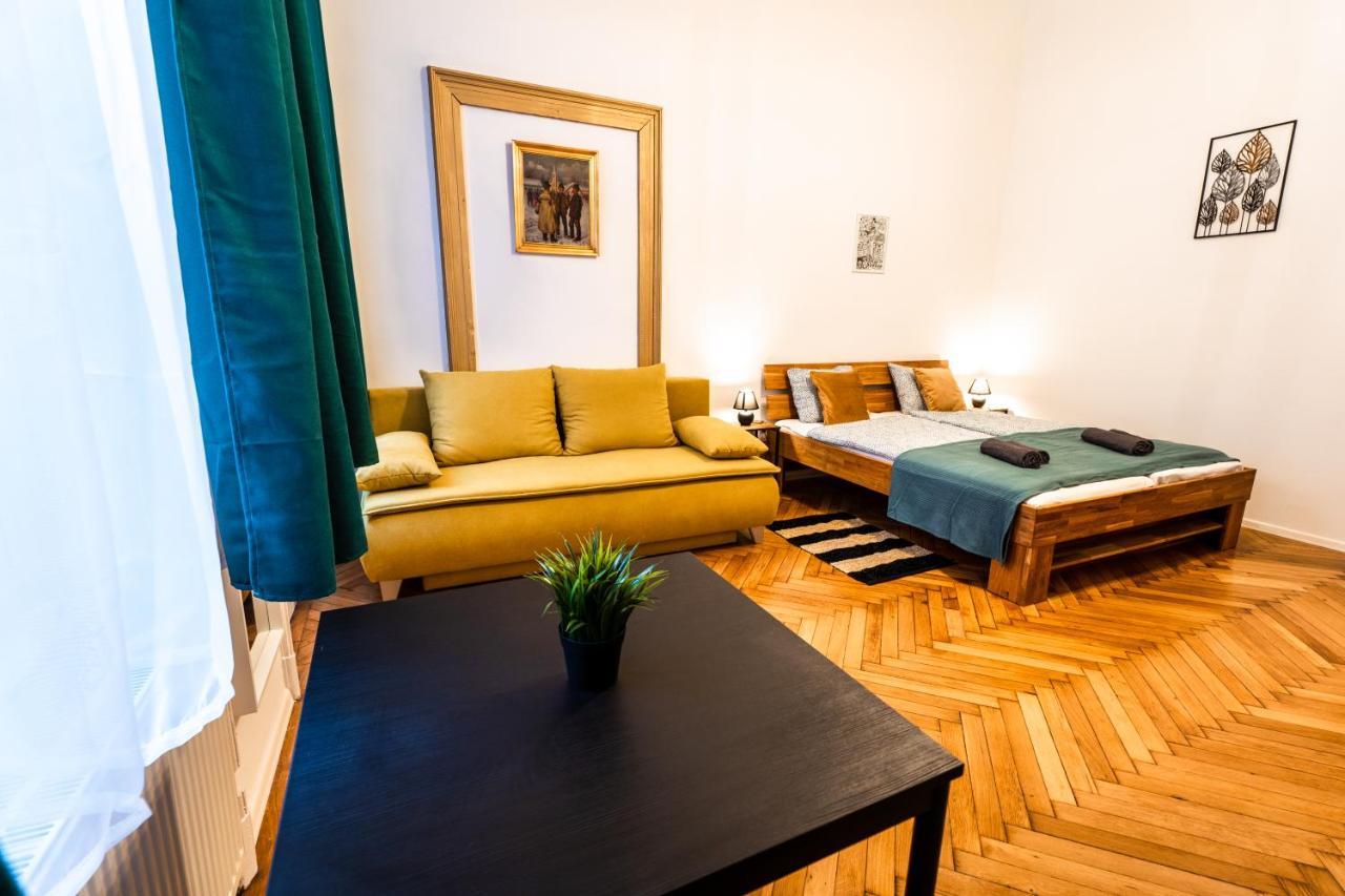 Palace Quarter Suite Budapest Eksteriør billede