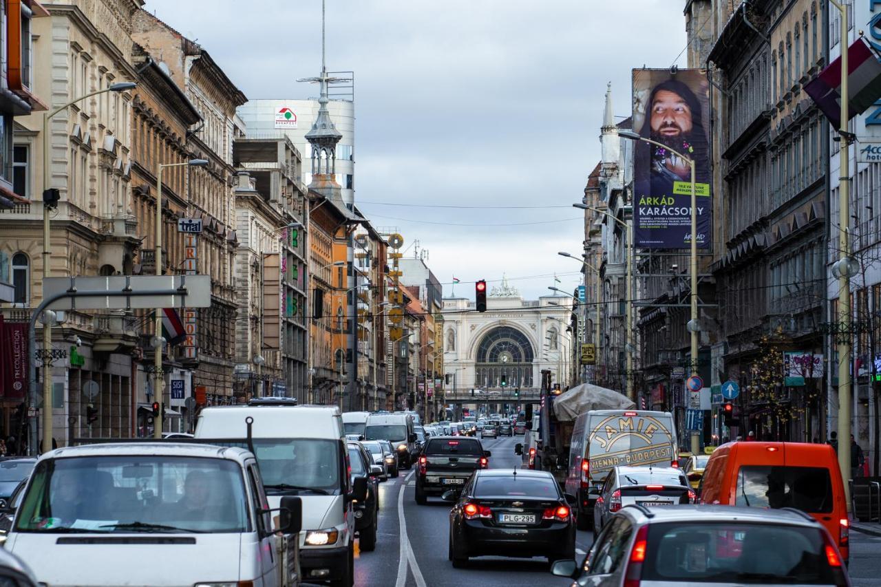 Palace Quarter Suite Budapest Eksteriør billede