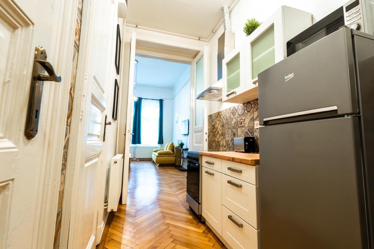 Palace Quarter Suite Budapest Eksteriør billede